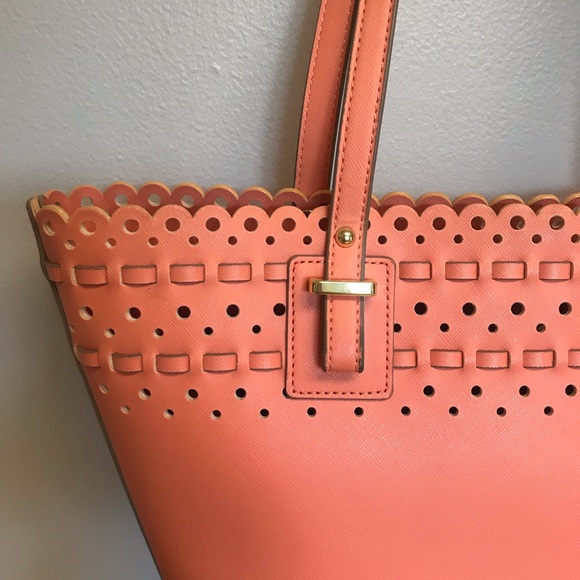 Pink bucket bag - Picture 3 of 5